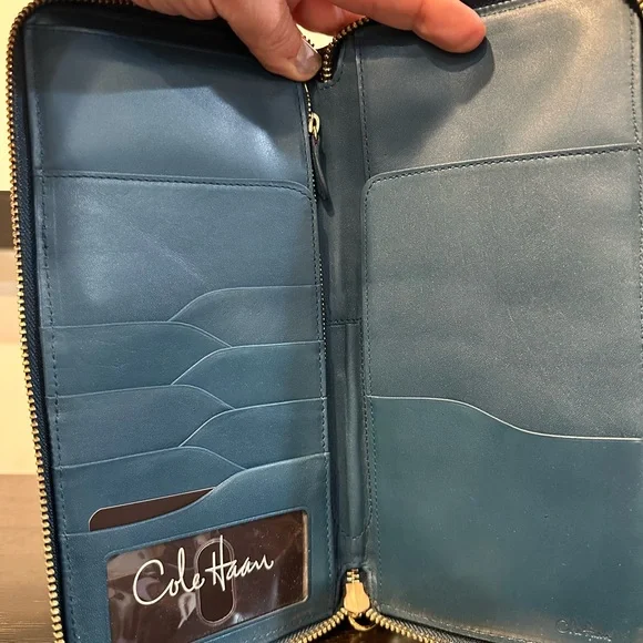 Cole Haan Travel Clutch Voyage Collection Moroccan Blue Large Zip Around Wallet - Picture 9 of 12
